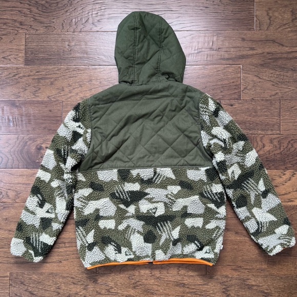 NWOT Passenger Women's Sefton Recycled Deep-Pile Sherpa Full Zip Fleece Fir Tree - Picture 9 of 11